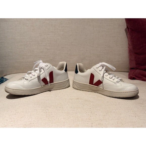 Veja V-12 Leather Sneakers White Red V Navy Heel Tab Size 39 - Picture 3 of 7